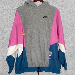 Nike sportswear icon clash pullover hoodie Size Large women